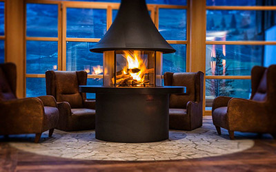 瑞士达沃斯滑雪场JC悬挂壁炉案例