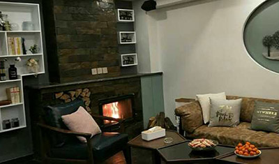 老木匠农舍维斯塔嵌入式真火壁炉安装效果