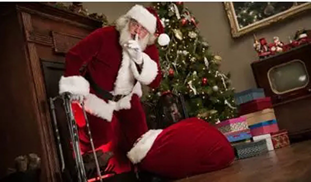 除了那个从壁炉爬进爬出的老头，圣诞节还有很多......